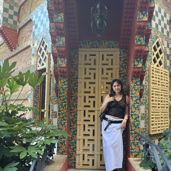 hey i’m emily! - Picture 1 of 1